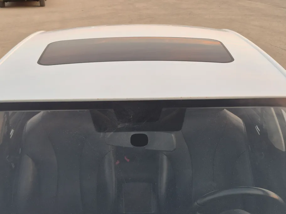 ام جي 5 LUX 2023 