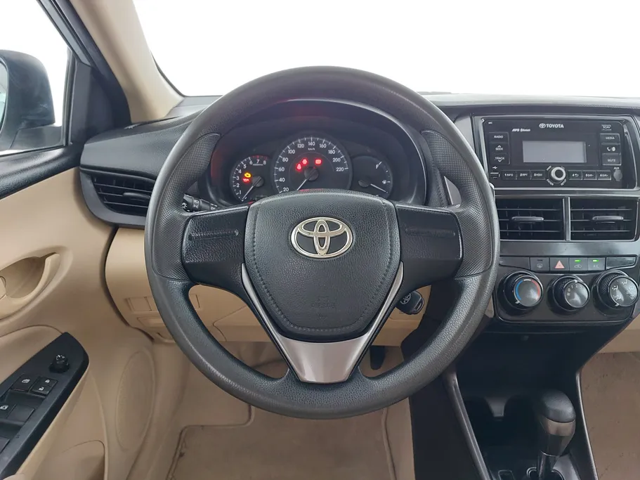 تويوتا يارس Y 2021 