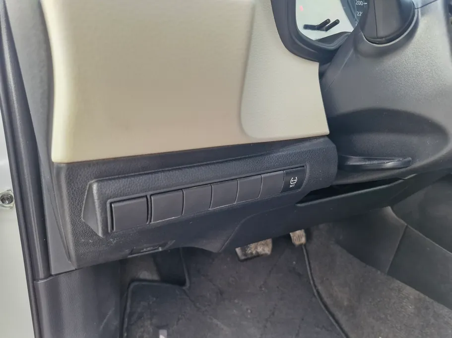 تويوتا كورولا XLI 2022 