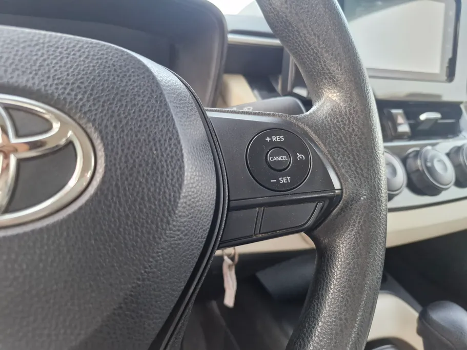 تويوتا كورولا XLI 2022 