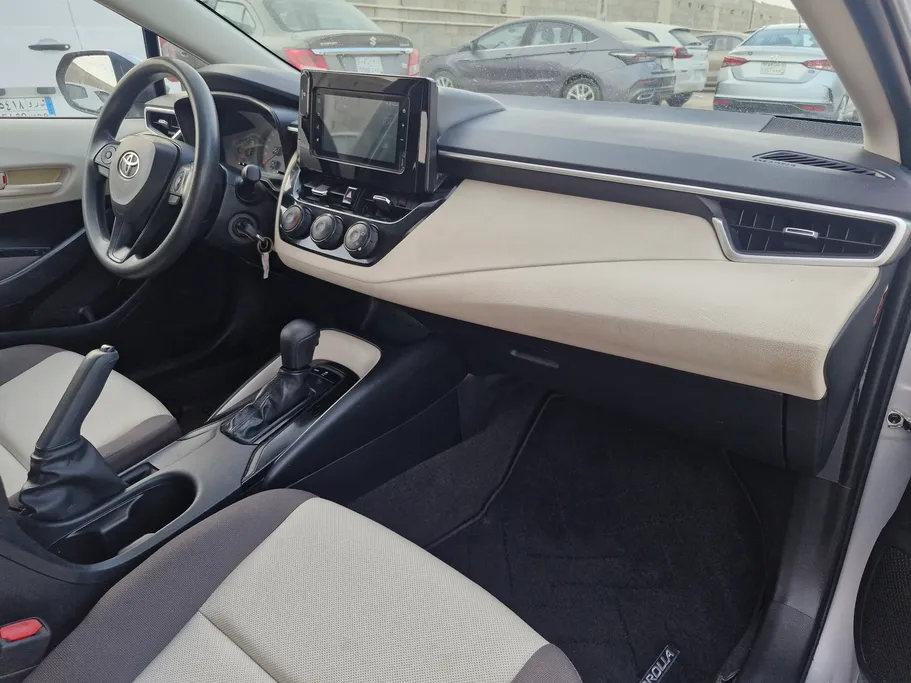 تويوتا كورولا XLI 2022 