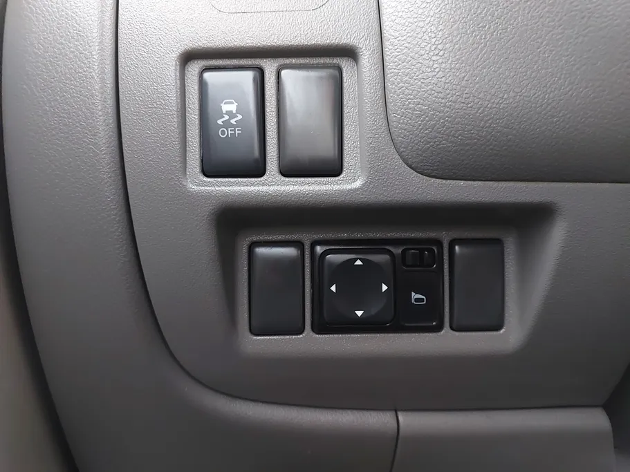 2023 Nissan Sunny SV Comfort 