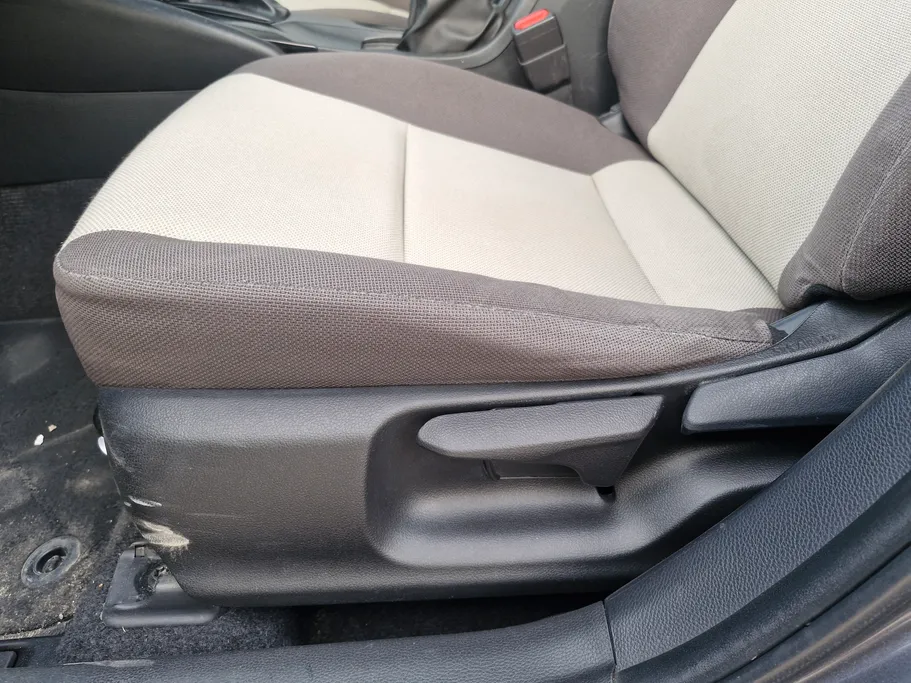 تويوتا كورولا XLI 2022 