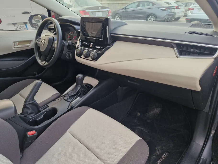 تويوتا كورولا XLI 2022 