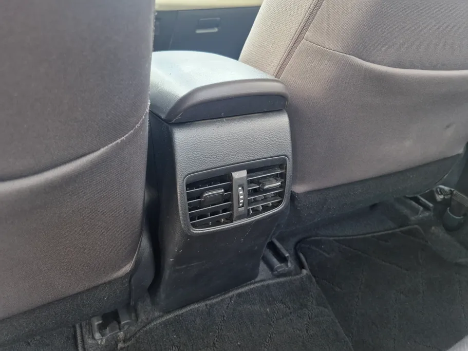 تويوتا كورولا XLI 2022 