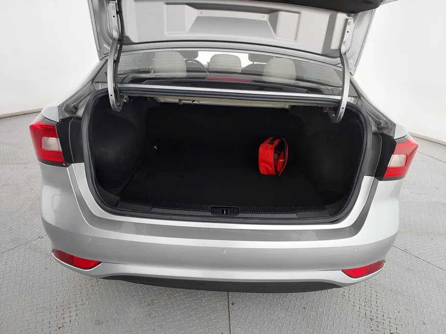 ام جي 5 COM 2022 