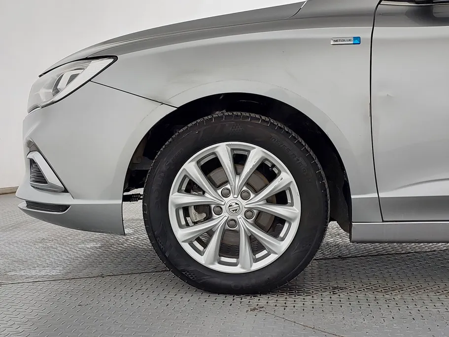 ام جي 5 COM 2022 