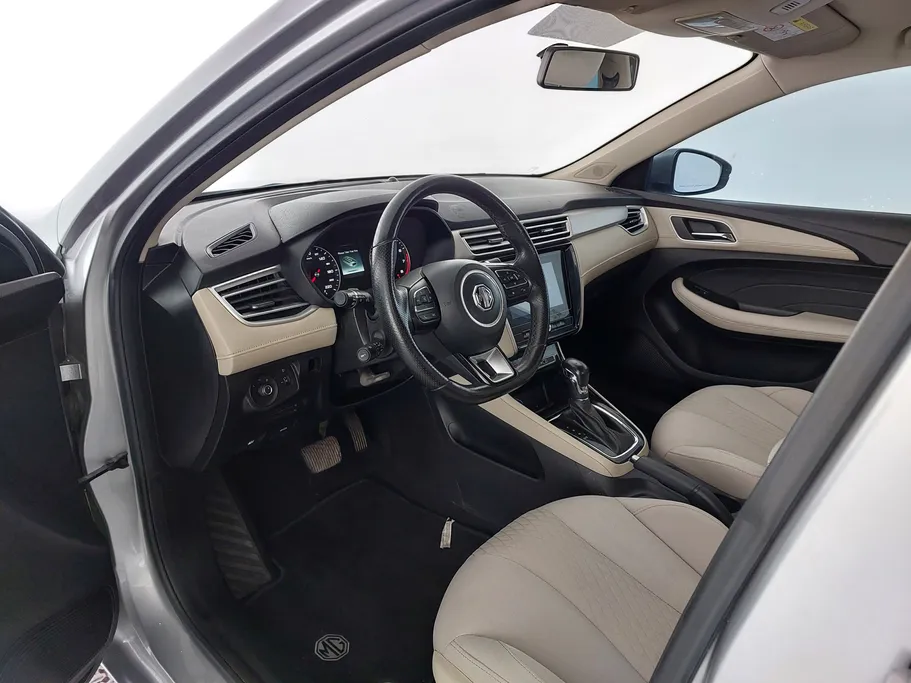 ام جي 5 COM 2022 