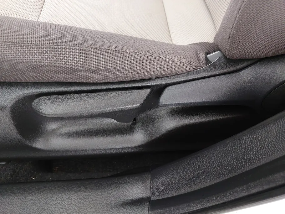 تويوتا كورولا XLI 2022 