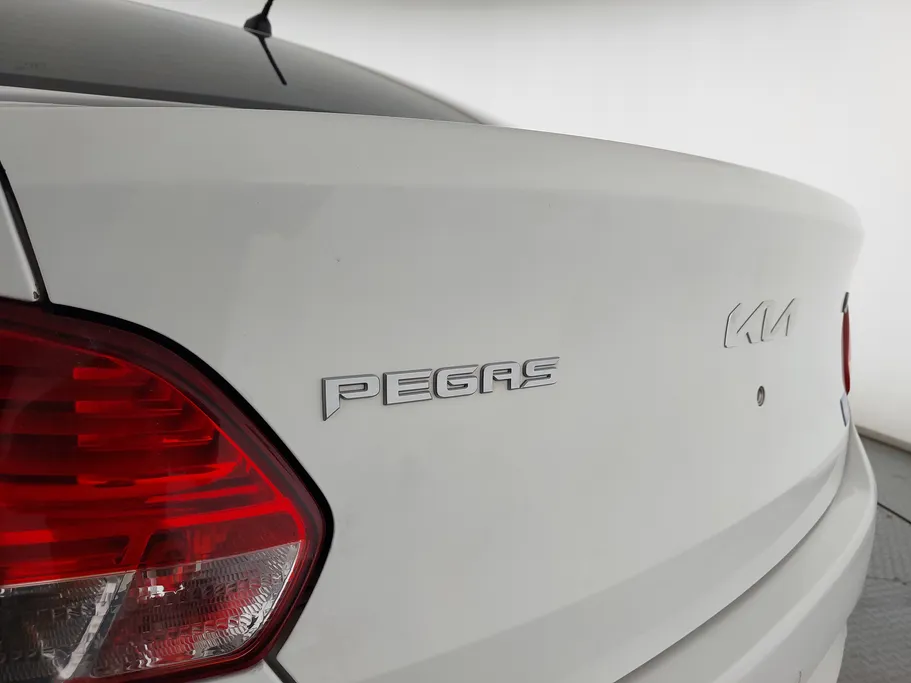 2023 Kia Pegas GL 