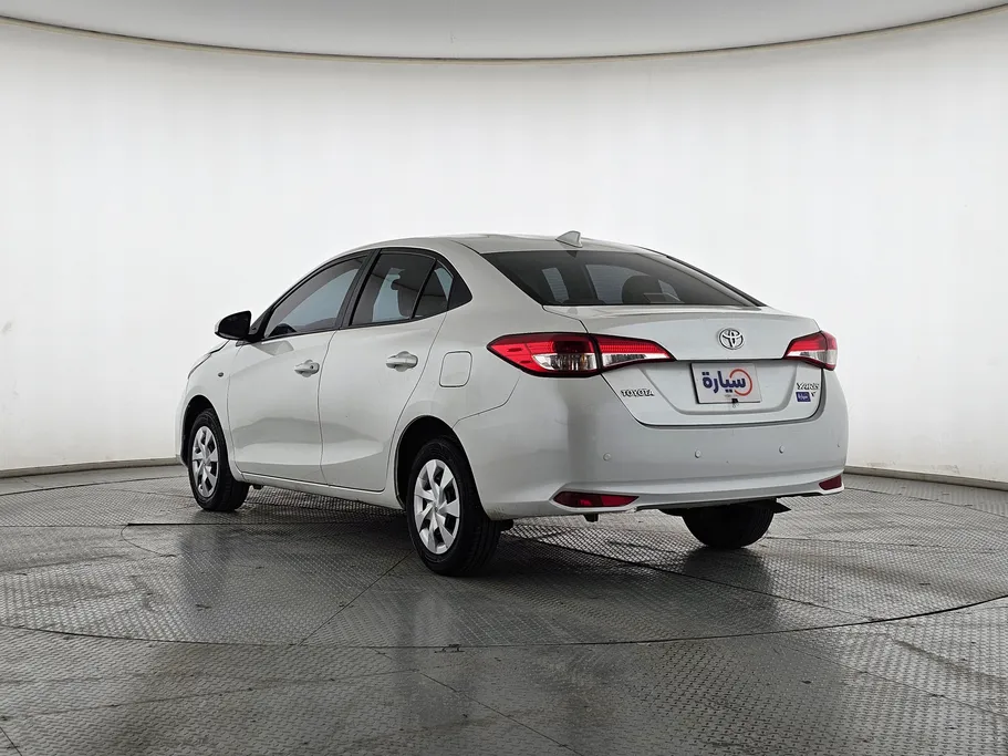تويوتا يارس Y 2022 