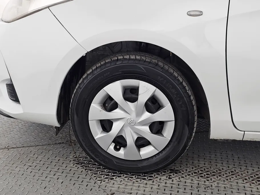 تويوتا يارس Y 2022 