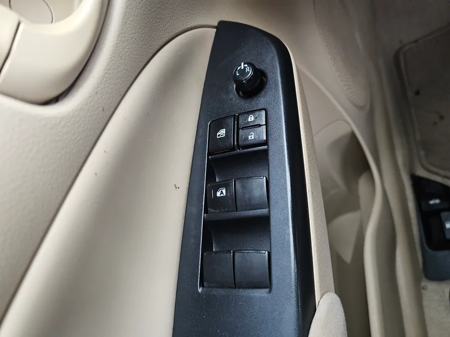 تويوتا يارس Y 2022 