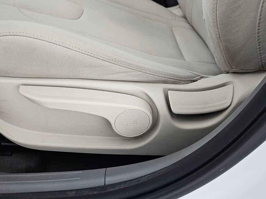 2022 Hyundai Elantra Fleet 