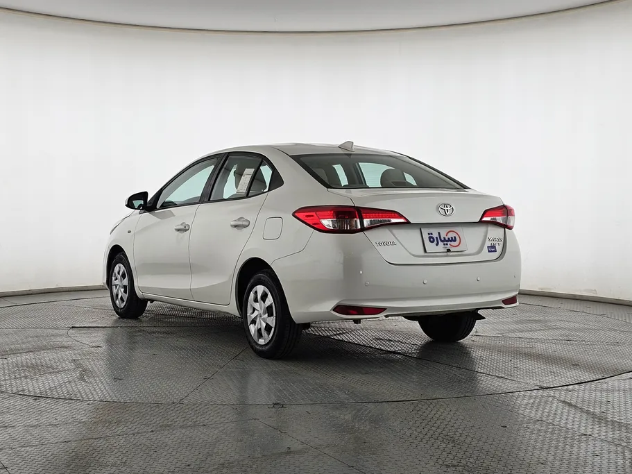 تويوتا يارس Y 2019 