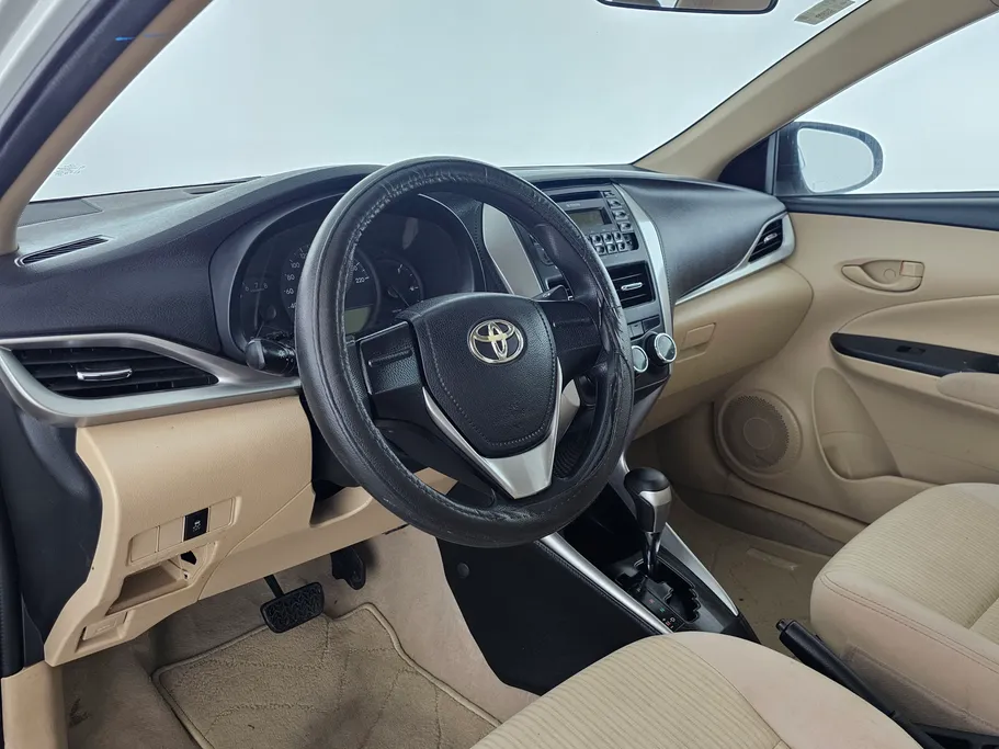 تويوتا يارس Y 2019 