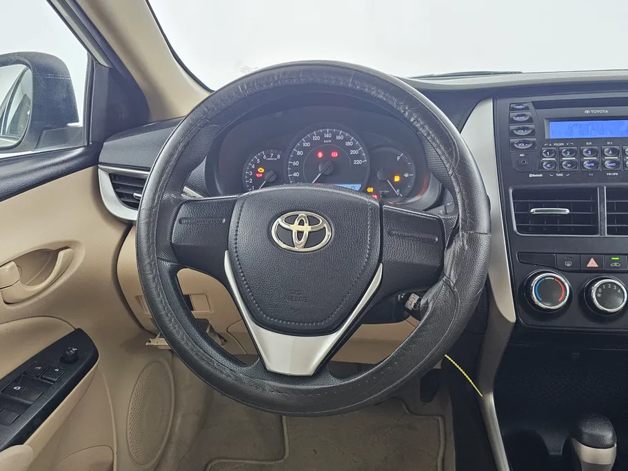 تويوتا يارس Y 2019 