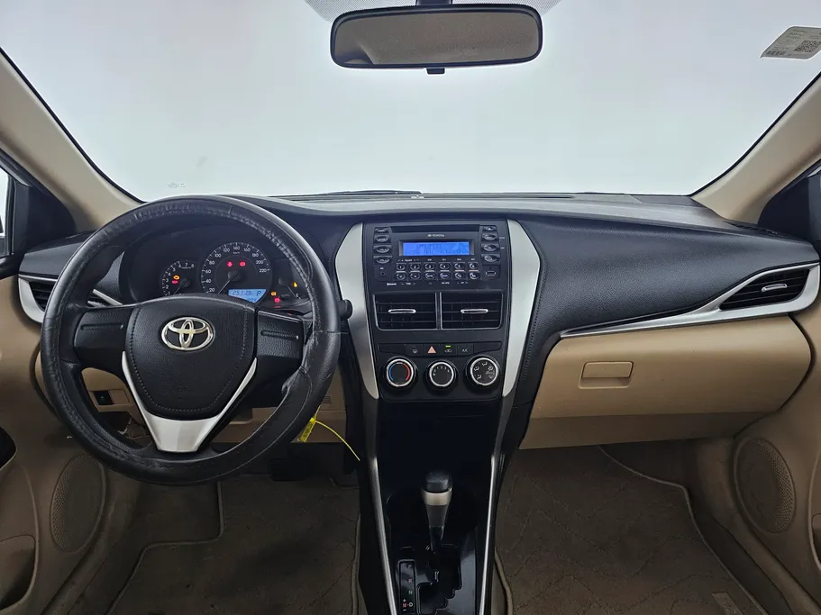 تويوتا يارس Y 2019 