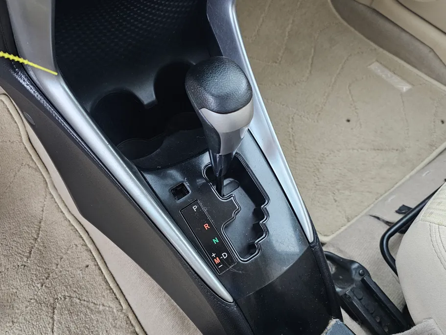 تويوتا يارس Y 2019 