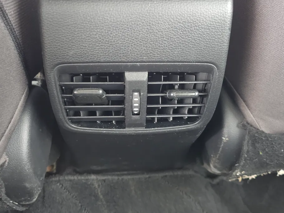 تويوتا كورولا XLI 2021 