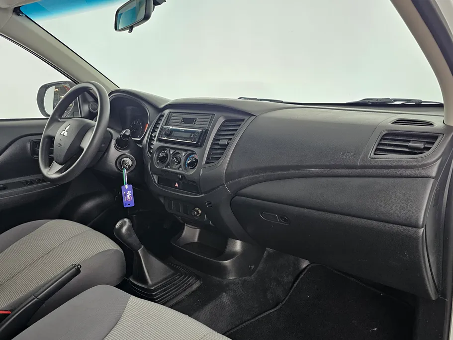 ميتسوبيشي L200 DC 4x2 2022 