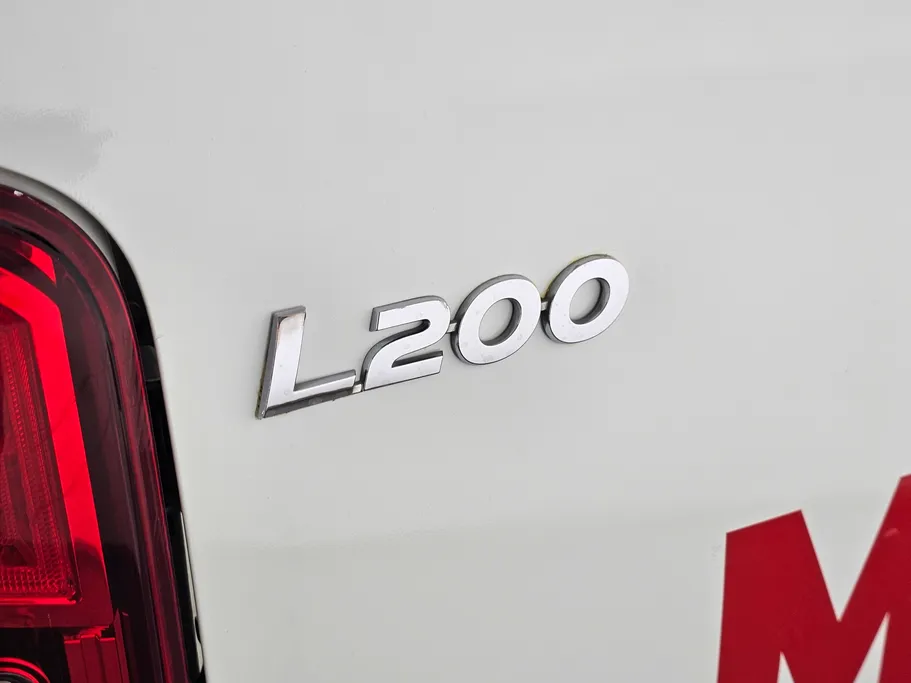 ميتسوبيشي L200 DC 4x2 2022 