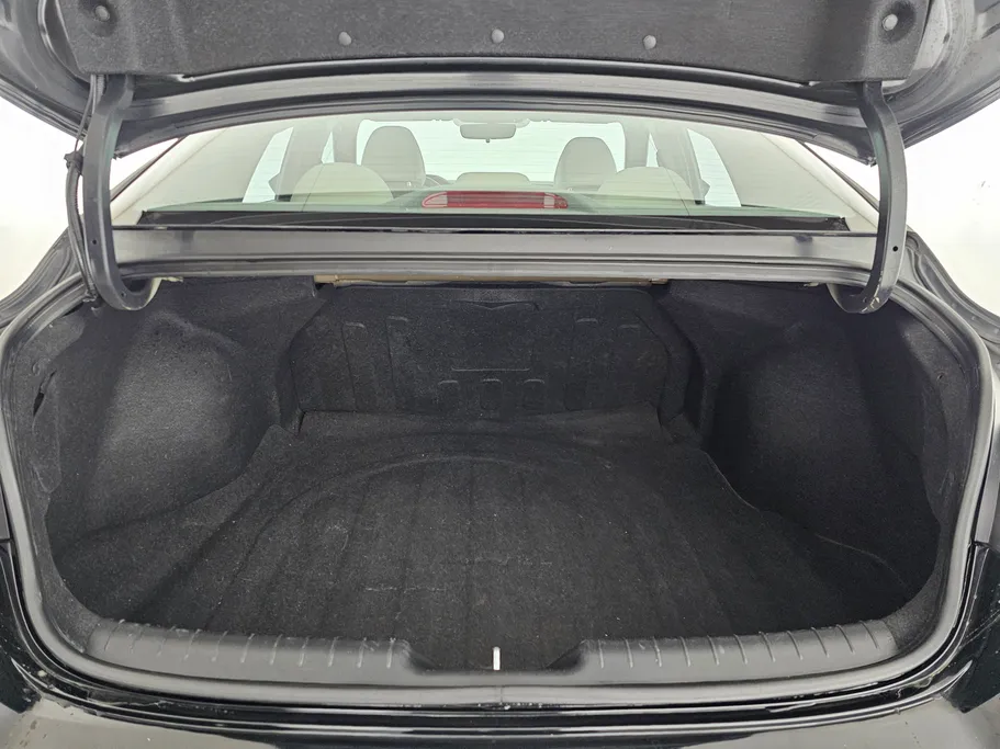 2023 Hyundai Elantra Smart 