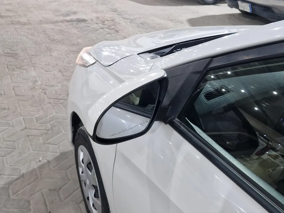 تويوتا يارس Y 2020 