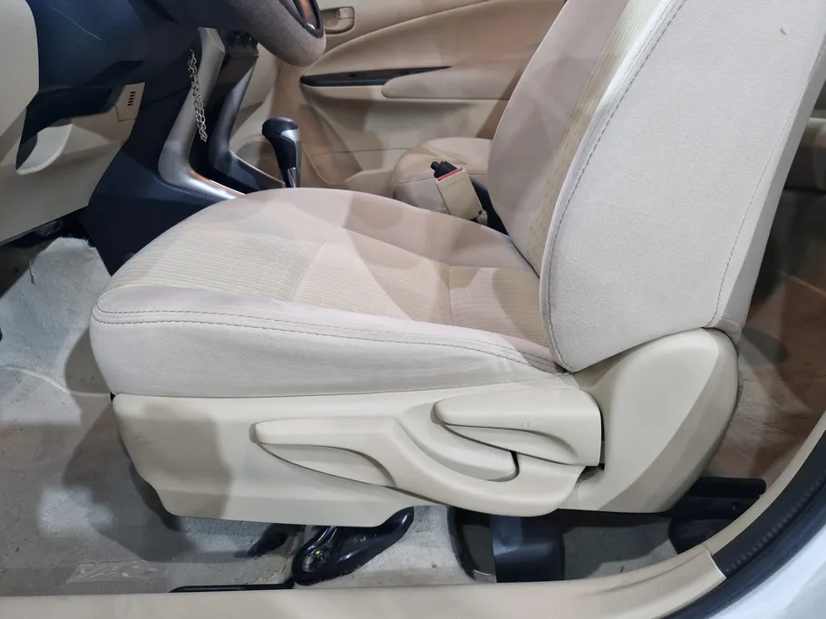 تويوتا يارس Y 2020 