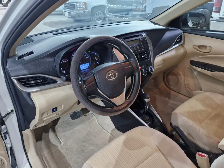 تويوتا يارس Y 2020 