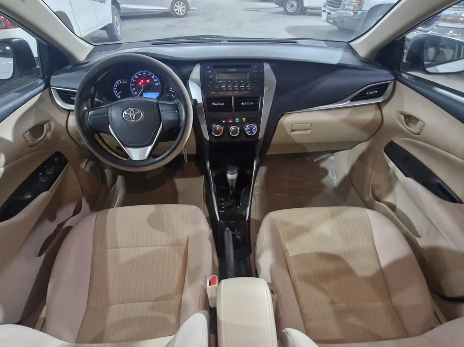 تويوتا يارس Y 2020 