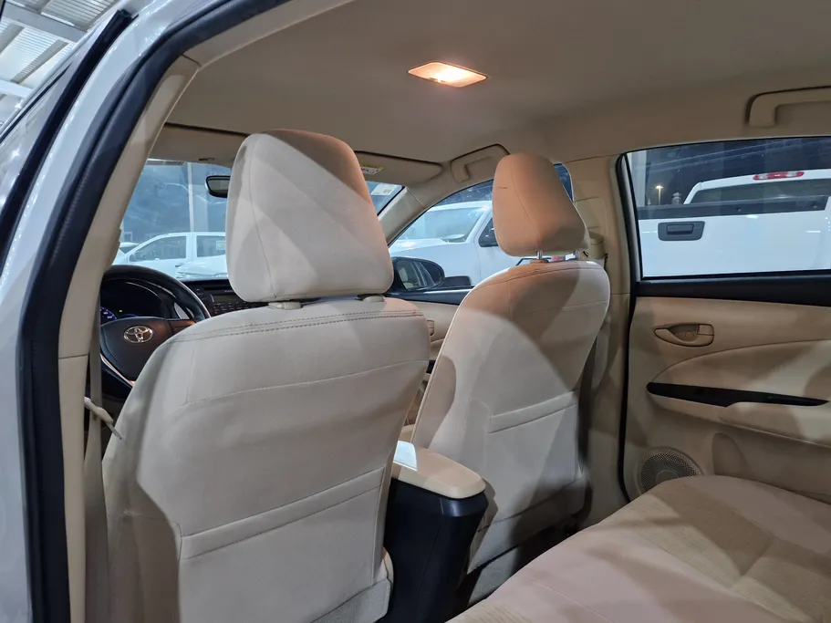 تويوتا يارس Y 2020 