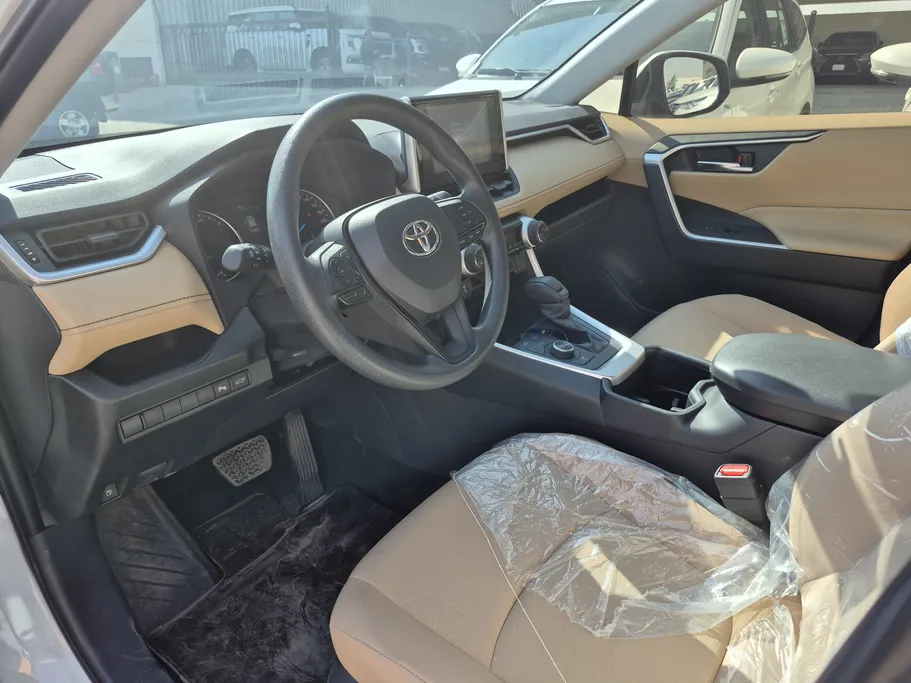 تويوتا راف فور XLE HEV 2024 