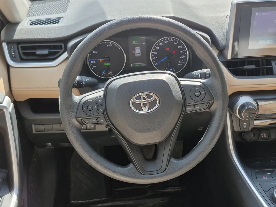 تويوتا راف فور XLE HEV 2024 