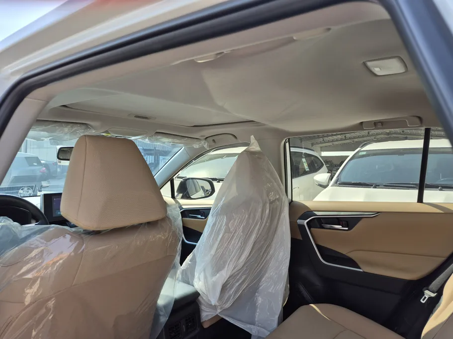 تويوتا راف فور XLE HEV 2024 