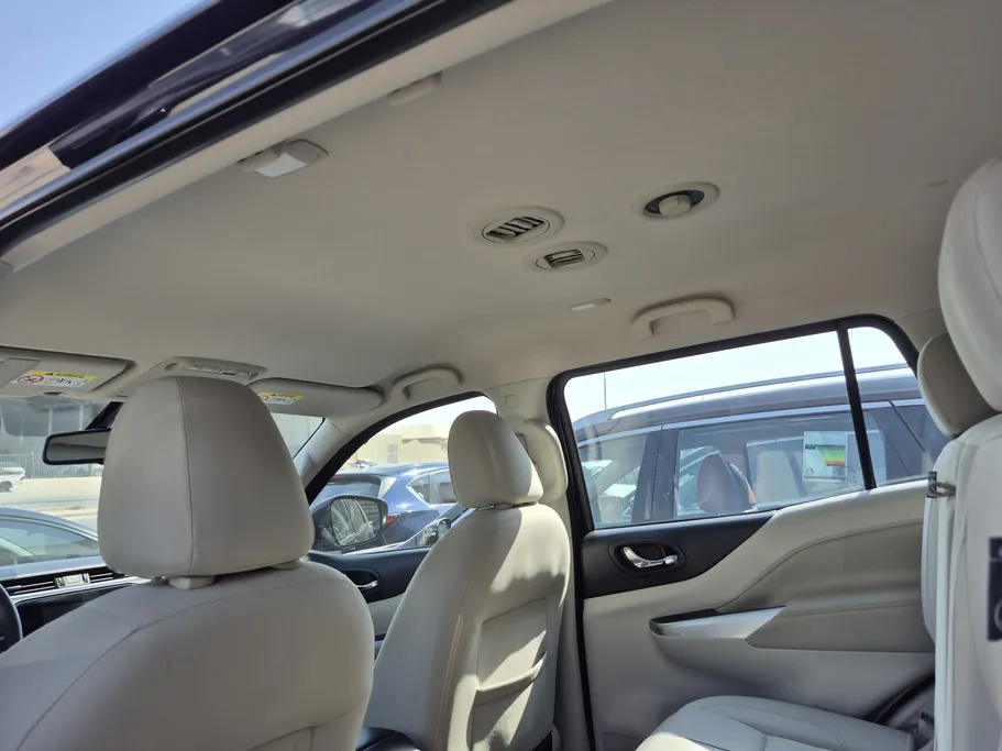 2023 Nissan Xterra Titanium 