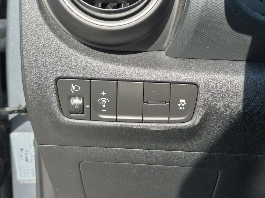 هيونداي كونا جي إل اس 2018 