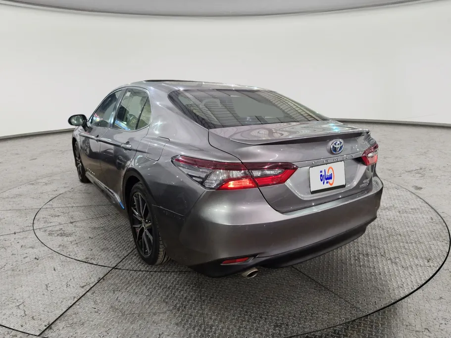 2021 Toyota Camry  GLE 