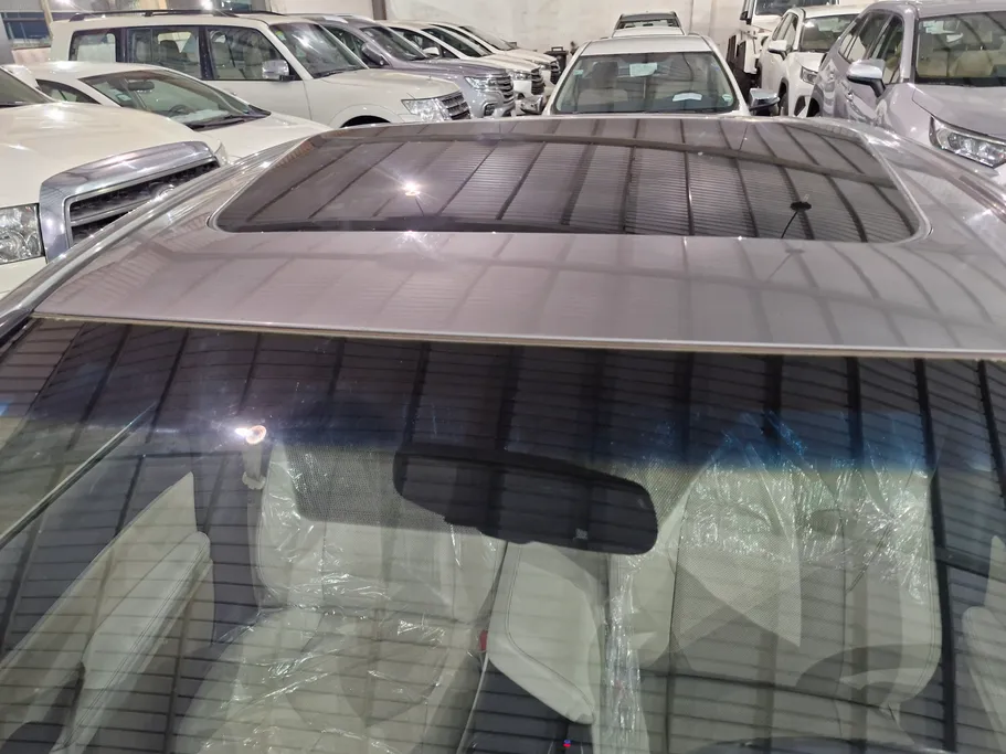 2021 Toyota Camry  GLE 