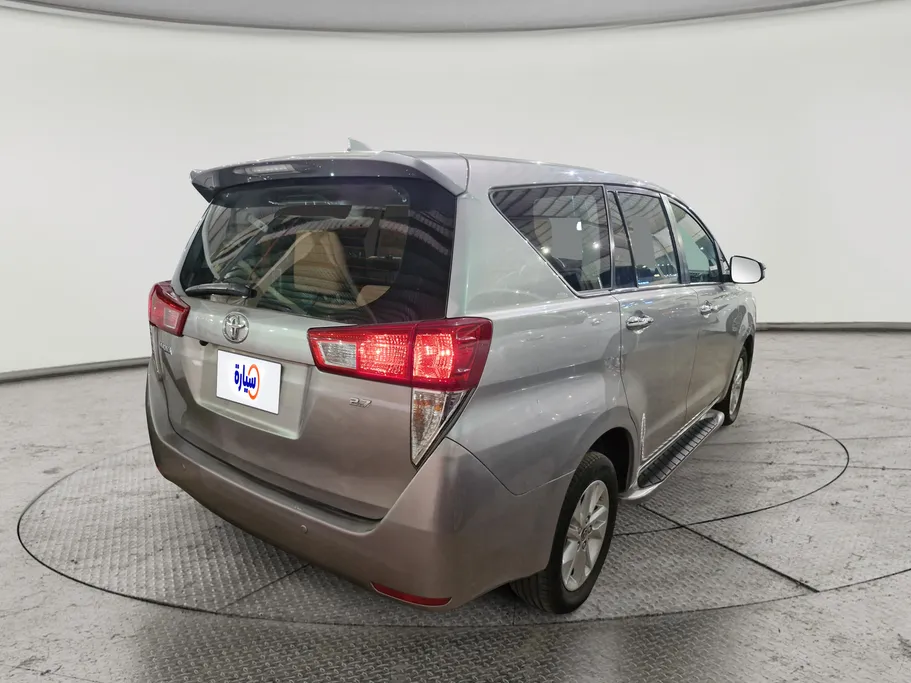 2022 Toyota Innova STD 