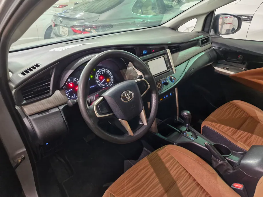 2022 Toyota Innova STD 