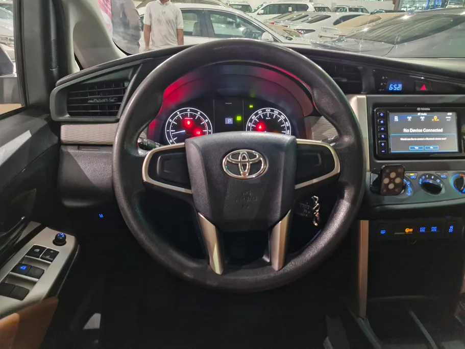 2022 Toyota Innova STD 