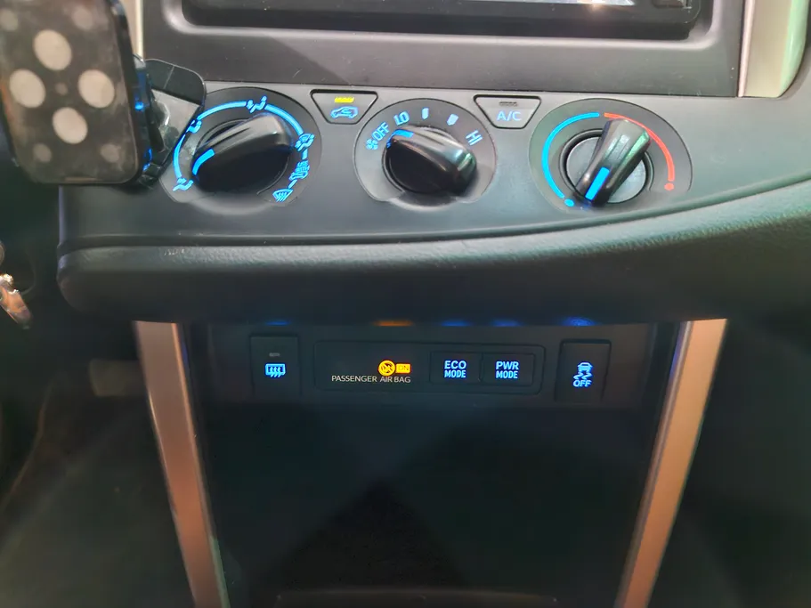 2022 Toyota Innova STD 