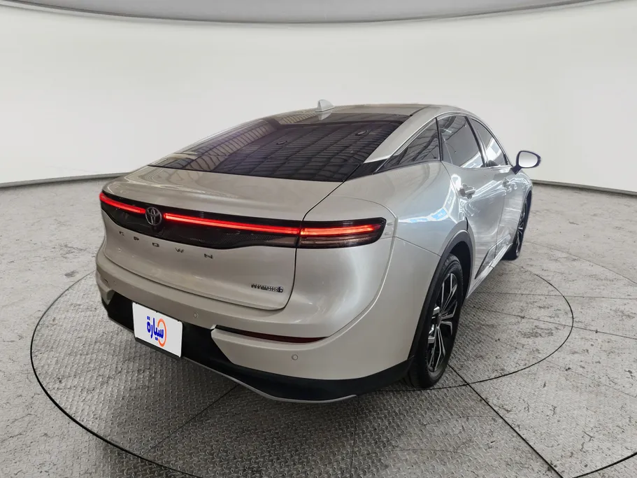 2023 Toyota Crown Premium 