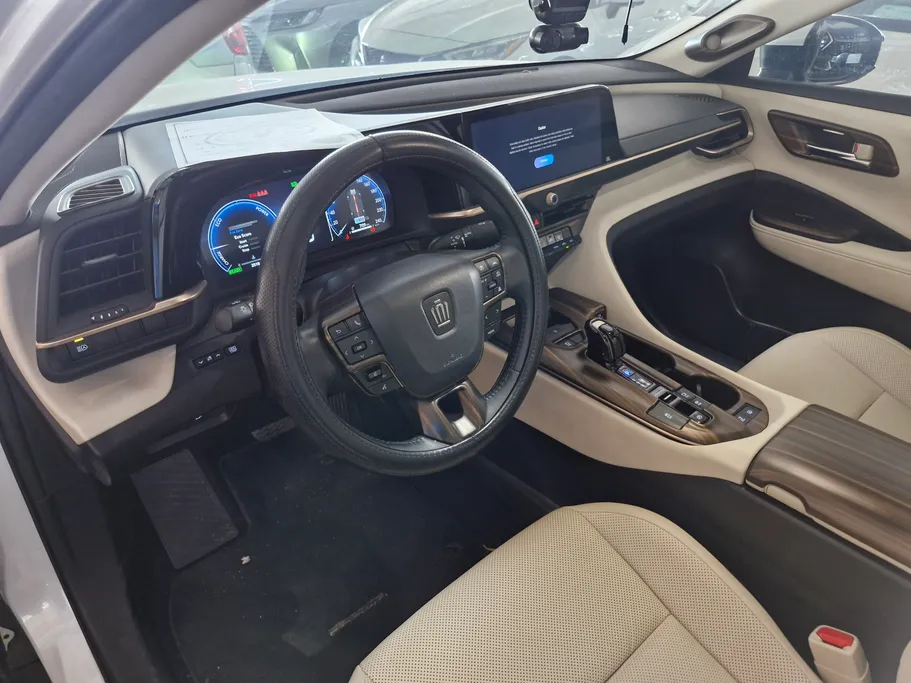 2023 Toyota Crown Premium 