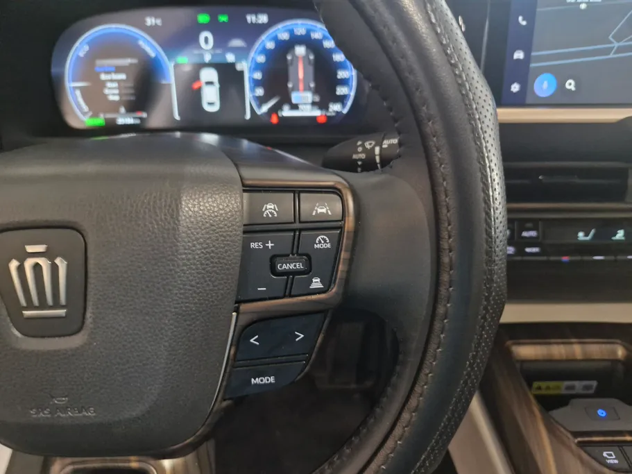 2023 Toyota Crown Premium 