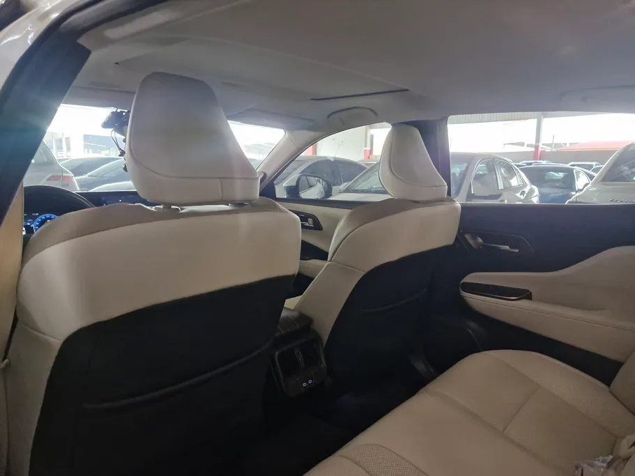 2023 Toyota Crown Premium 