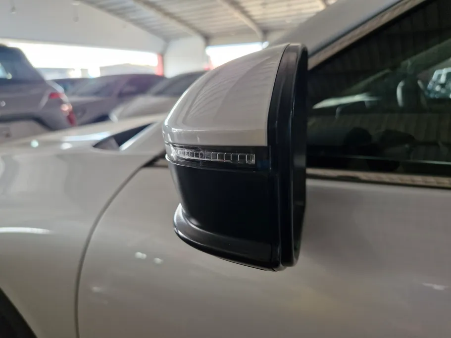 2023 Toyota Crown Premium 