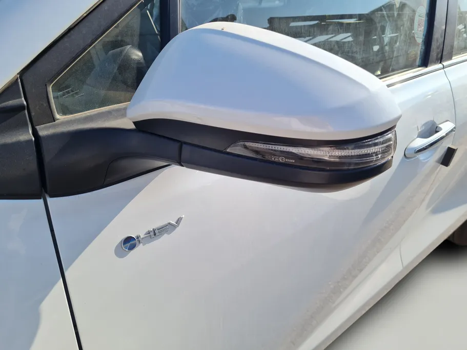 2026 Toyota Innova GL HEV 