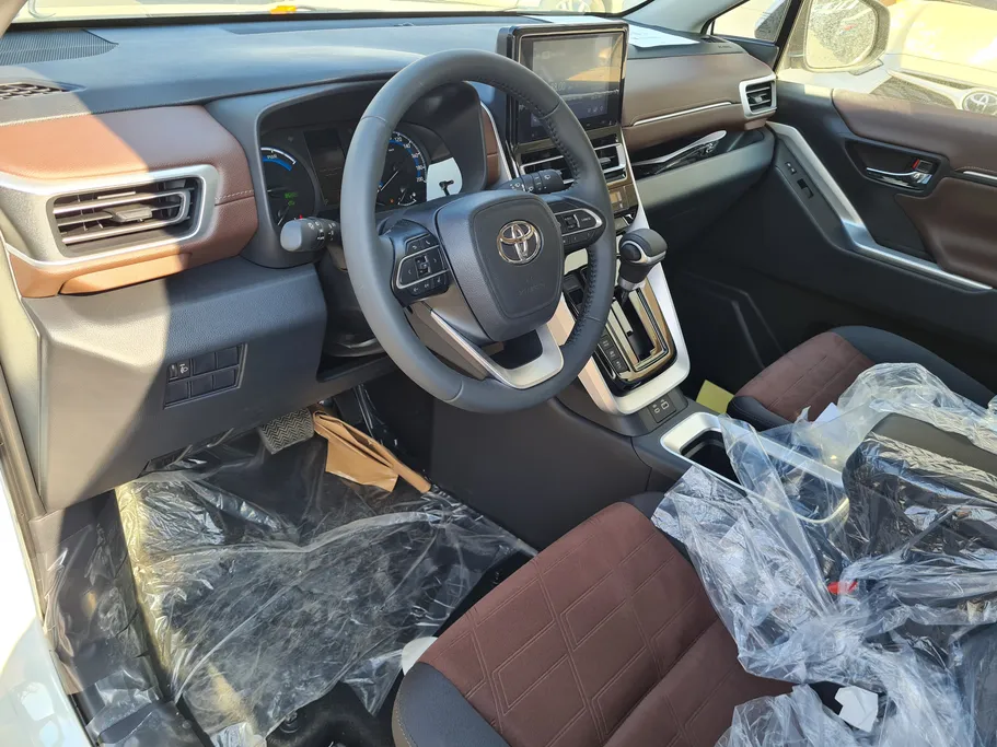 2026 Toyota Innova GL HEV 